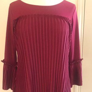 Valerie Stevens - Pleated Tunic Top